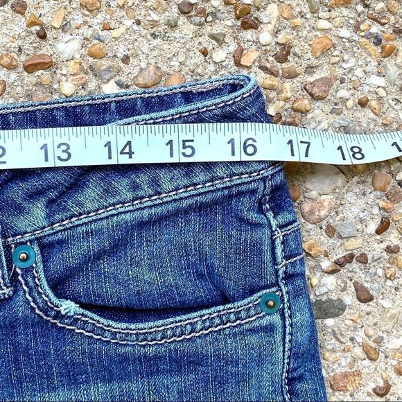 VTG Harold’s Lion Boot Cut Embroidered Jeans 10 - Picture 5 of 12